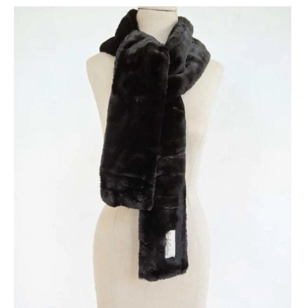 Minky Couture Black lush Scarf Plush Winter Accessory 5"widex72"long